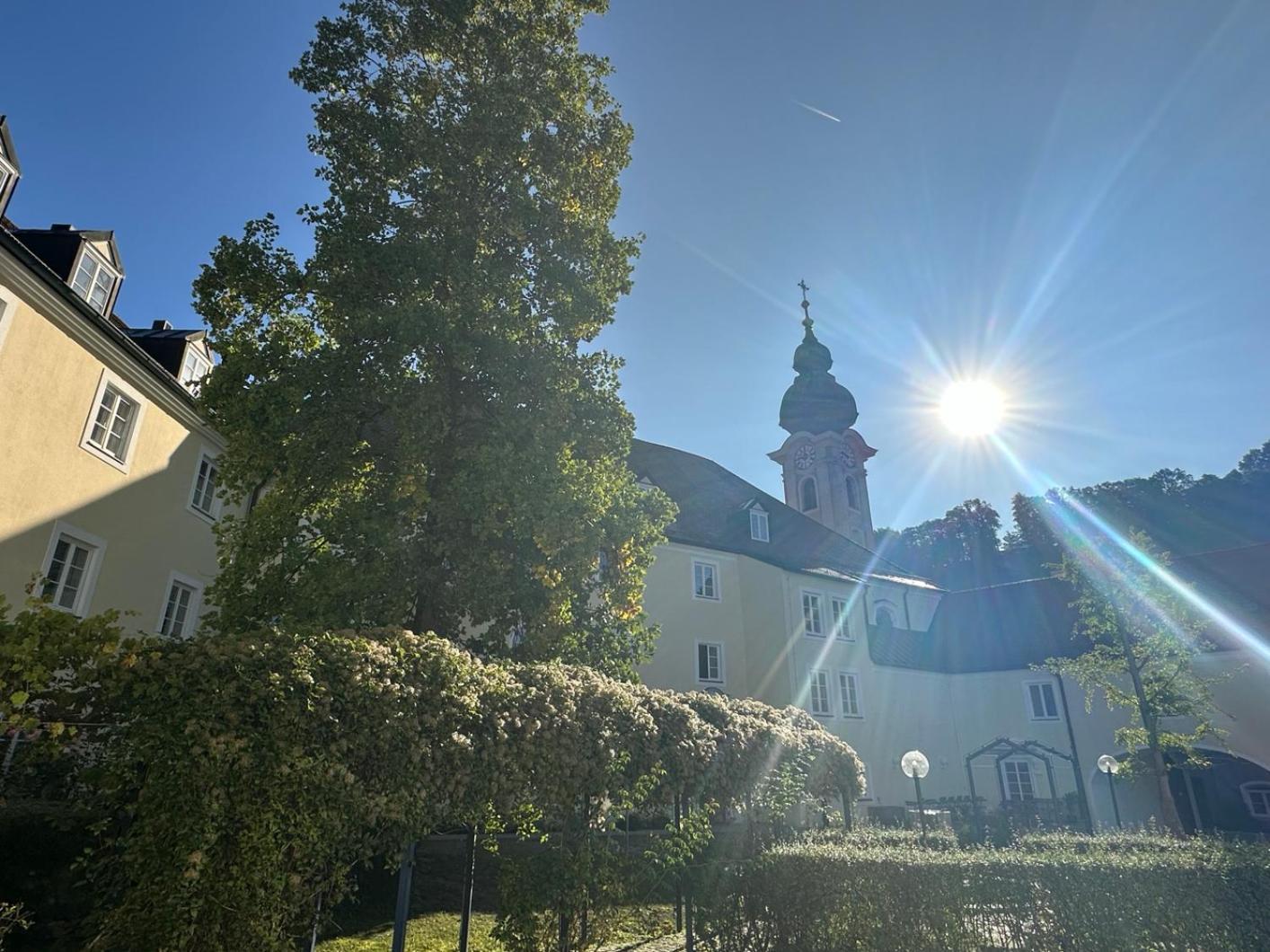 ホテル Haus Der Begegnung Heilig Geist ブルクハウゼン エクステリア 写真