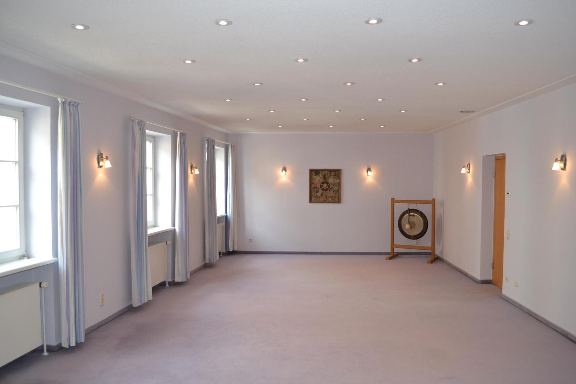 ホテル Haus Der Begegnung Heilig Geist ブルクハウゼン エクステリア 写真